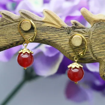 10mm Természetes kő Etnikai stílus Piros Chalcedony arany Színű gyöngy Fülbevaló a nők, lányok, hölgyek ajándékok DIY ékszerek Earbob Fülcimpa